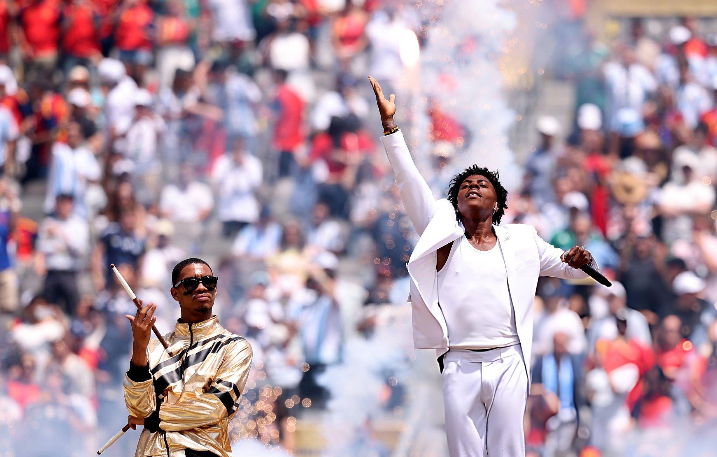 IShowSpeed speaking with Seyi Tinubu and his children at the 2026 World Cup final
