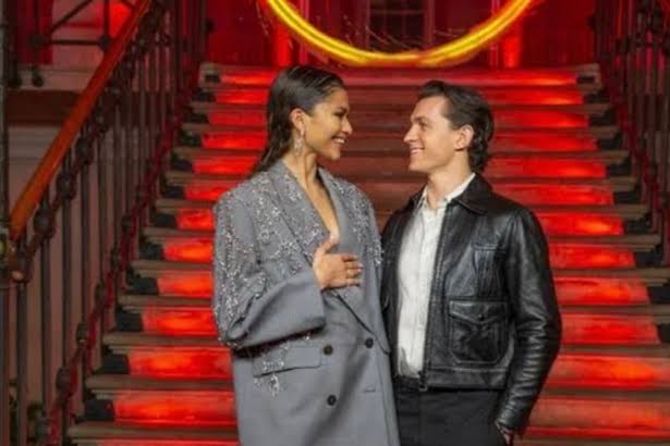 Spider-Man producer Amy Pascal explaining why she warned Tom Holland and Zendaya against dating