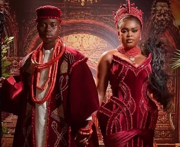 Peller speaking during a TikTok livestream about phones allegedly stolen from guests at his Lagos wedding