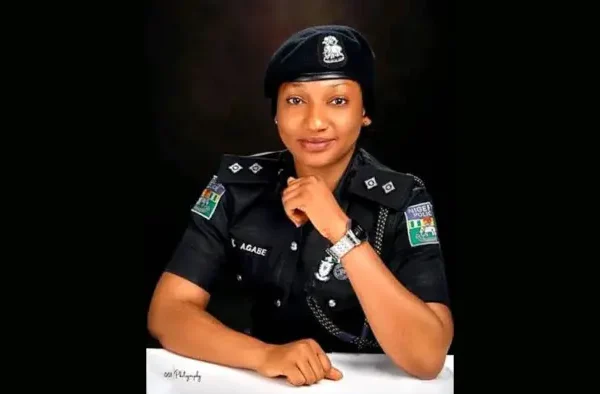 Rivers State Police spokesperson Blessing Agabe Kaborlo pictured in the original report on the arrest of five suspected kidnappers.