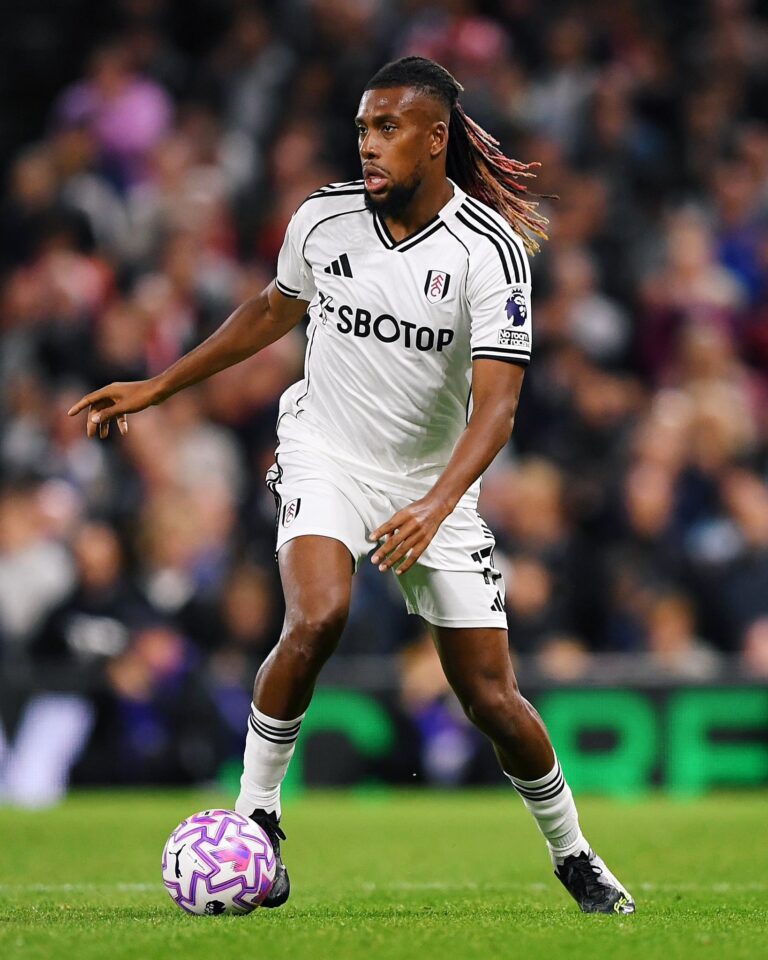Super Eagles midfielder Alex Iwobi celebrates scoring Fulham's winning goal against Hull City
